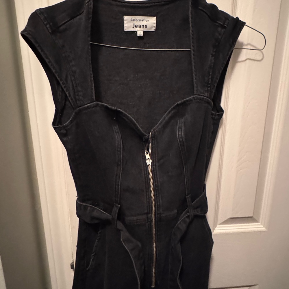 Reformation Calypso Black Denim Jumpsuit size 2 - Picture 5 of 8